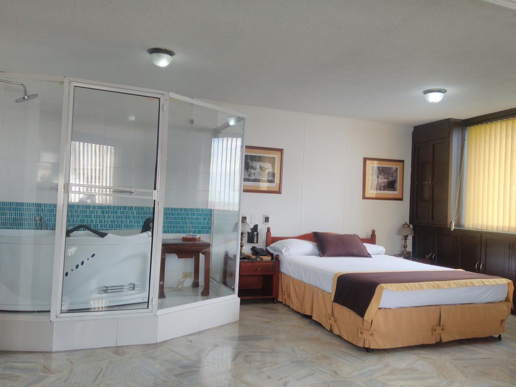 Ribera Del Rio Av 2Da Norte Aparthotel Cali Exterior photo