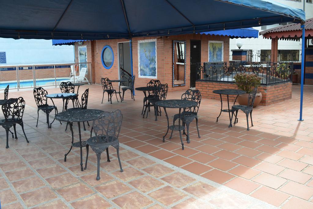 Ribera Del Rio Av 2Da Norte Aparthotel Cali Exterior photo