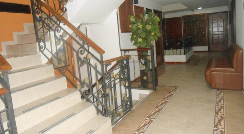 Ribera Del Rio Av 2Da Norte Aparthotel Cali Exterior photo