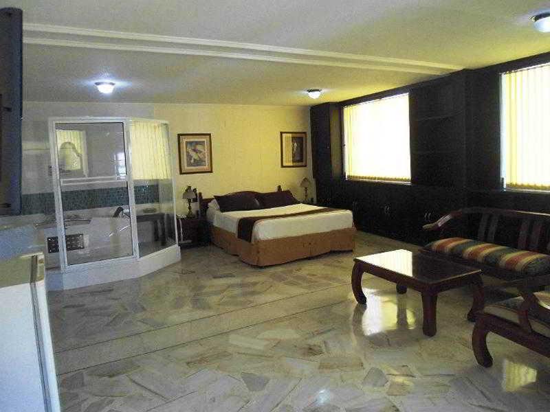 Ribera Del Rio Av 2Da Norte Aparthotel Cali Exterior photo